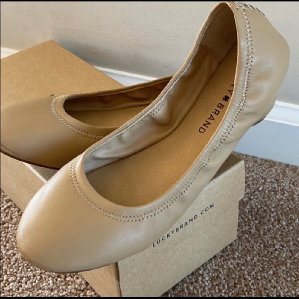 Women’s Lucky Brand Nude Flats